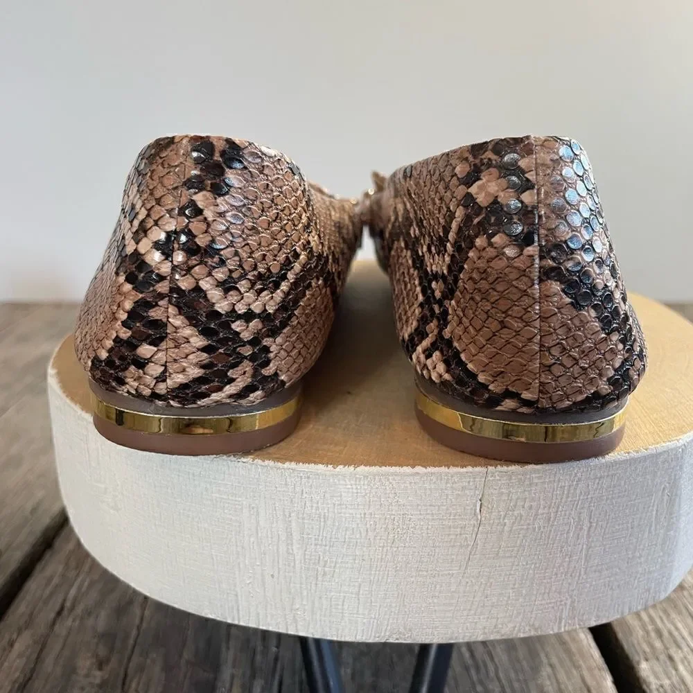 Report Faux Snake Skin Flats Size 7 EUC